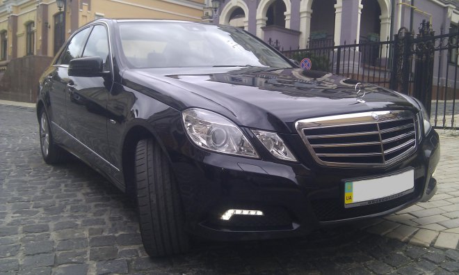    W212 Avantgarde( )  Elegance ( ).