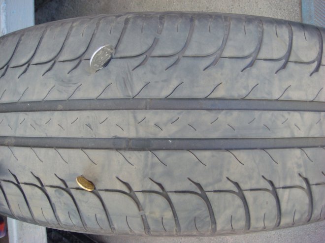    BFGoodrich g-Grip 205\60R16 92. 40