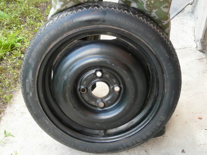   VW Continental R15 115/70 4JX15H2 - 280  . 066 71426
