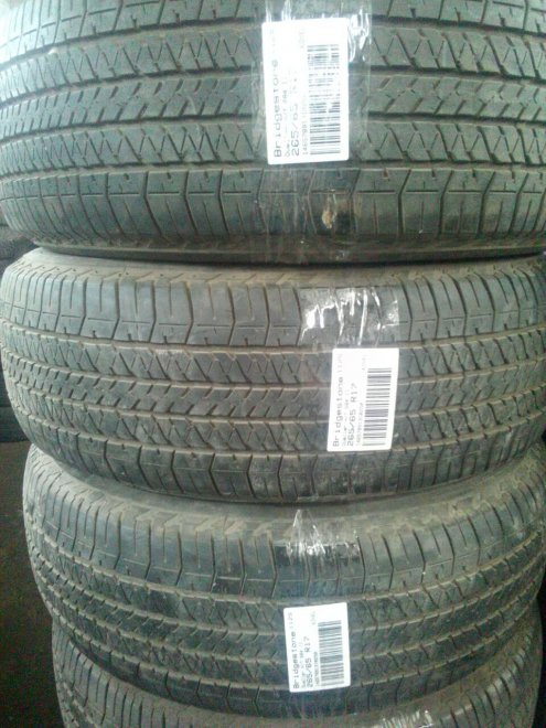     Bridgestone Dueller H/T 684 II 265/65/17 112S    280 .      