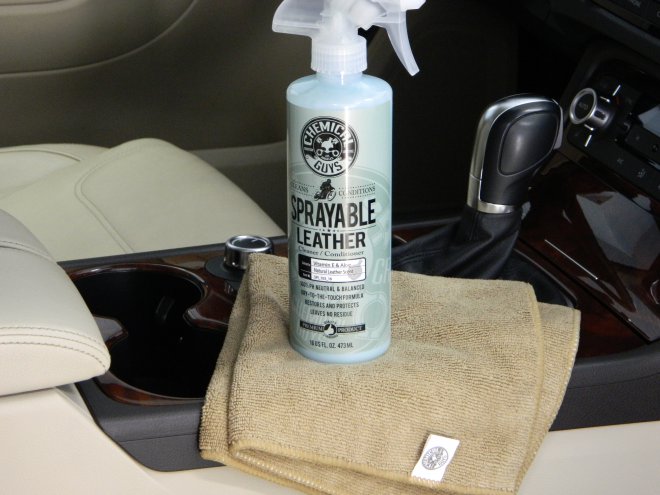           .SPRAYABLE LEATHER CLEANER & CONDITIONER (2  1)  Chemical guys (  +  2  1)