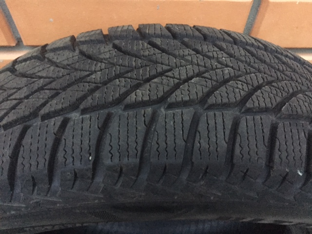 , 4Goodyear UltraGrip Ice 2 1 3500