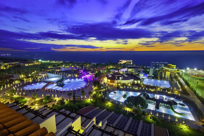 ������, ����� ����� �� ������ 14.05 �� 7 ����� ������ ��� �������� Bellis Deluxe Hotel 5* ���������: 1055 �