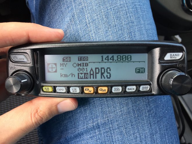  Yaesu FTM-100   .     aprs