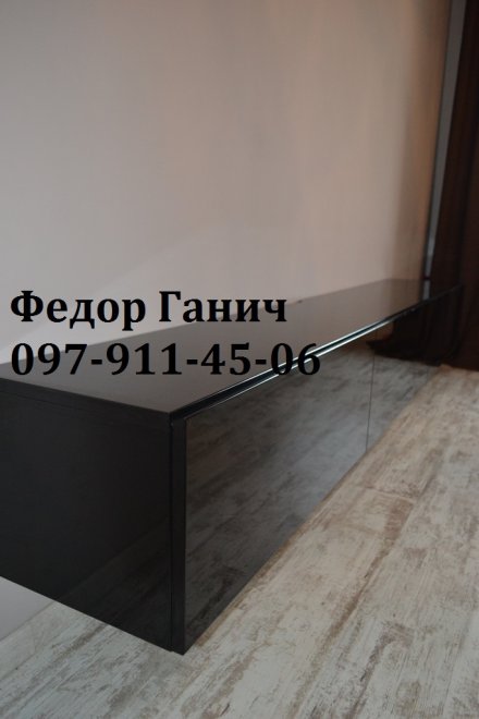 Качественная мебель на заказ по низким ценам - Страница 3 11140475-s-chernaya-mebel-v-interjere-gostinoj