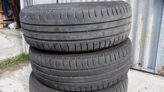     Michelin Energy saver 205/65 r15, 2011 ,     ,   4-4.5 , 800 