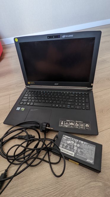  Acer VN7-592G-73VR (Aspire V 15 Nitro - Black Edition)https://www.notebookcheck