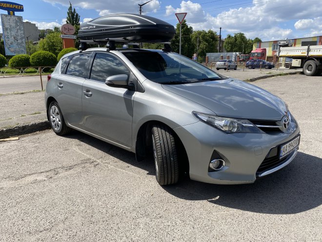 Toyota auris 2014SB1ME4JE50E0502881.6 /,  178 