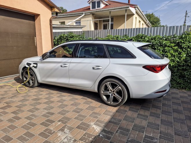 VSSZZZKLZNR020716$26000https://bazar.autoua