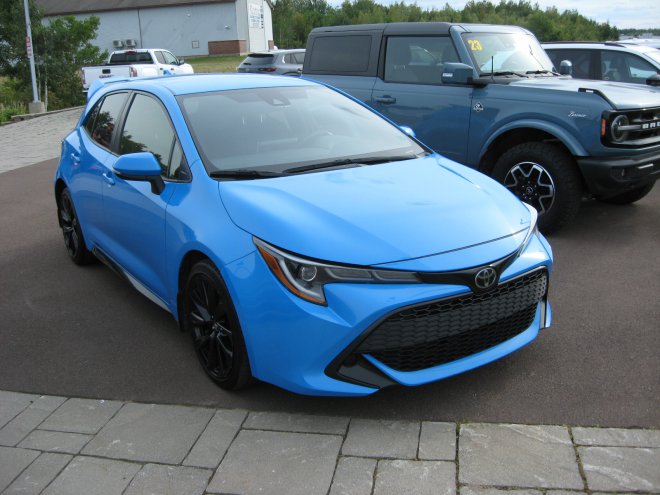  ,       ""      " ".     "-,    "