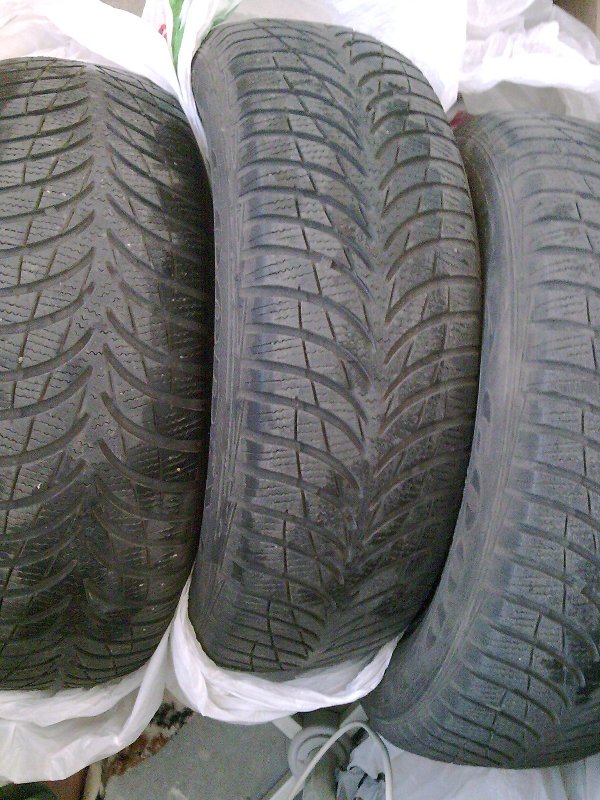 .-  ,   : GoodYear Ultra Grip 7   195/60/15,    25 