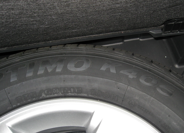    Kia Sportage (  )Hankook Optimo K406 235/60 16 100H .