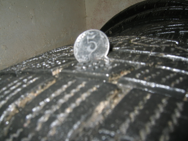  Toyo Snowprox S952 205/55/ R16.  1700 