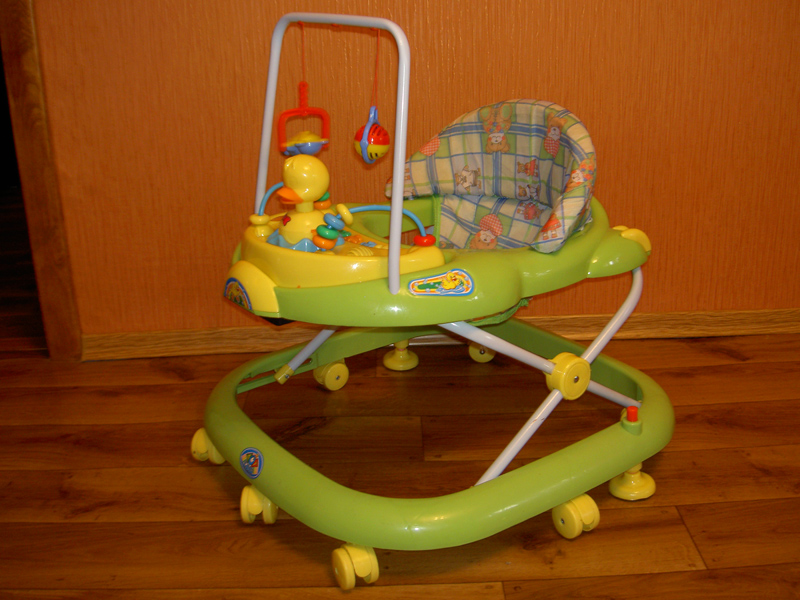  "Chicco",     ,    .