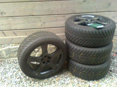   -    Good Year Ultra Grip 275/40 R-20    (   ),   .   Range Rover