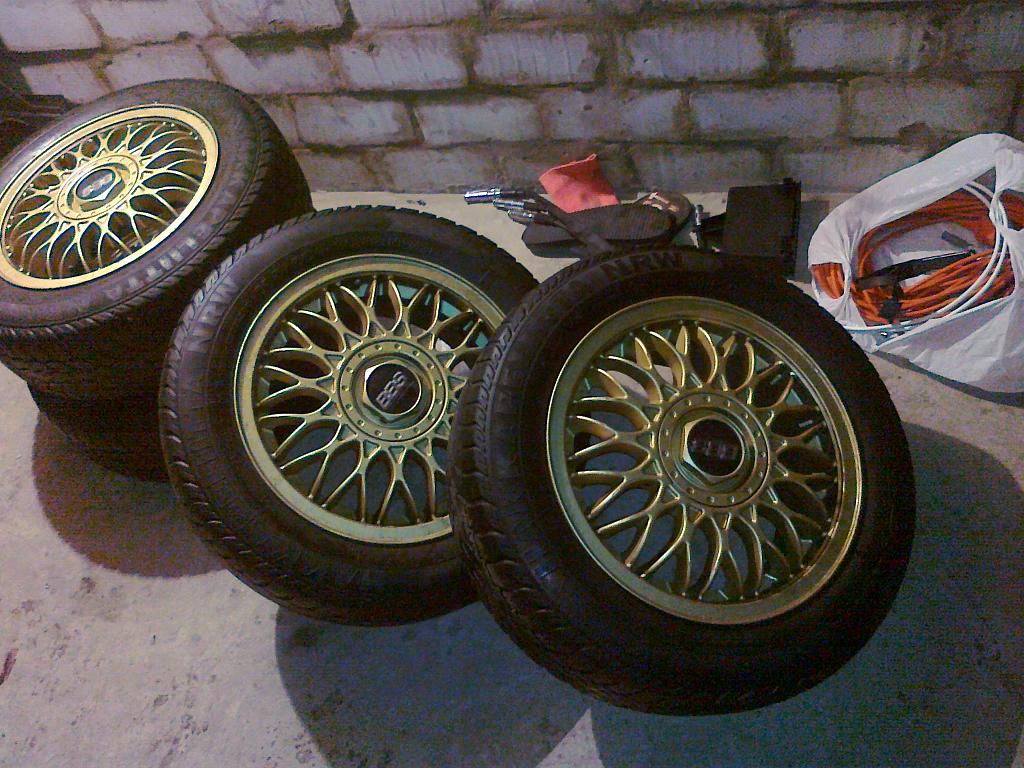     NOKIAN Hakkapeliitta 195 60    BBS      1550      ))     