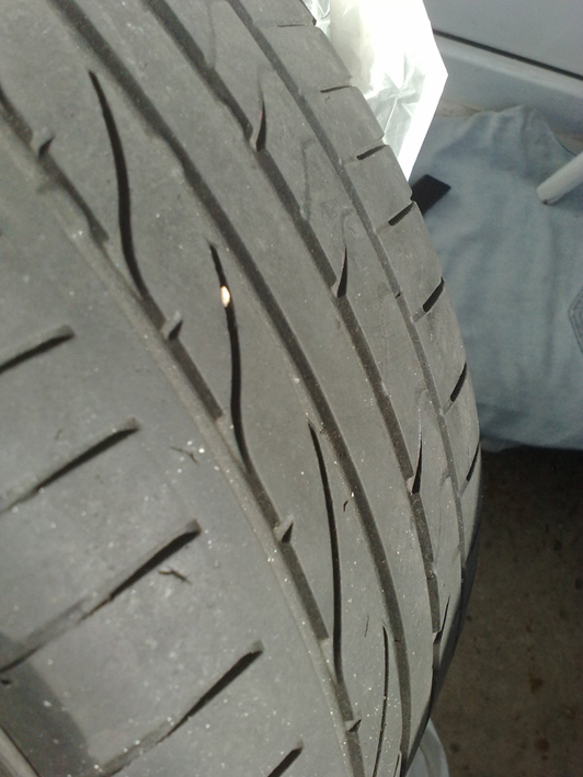  4  / Bridgestone Potenza RE050A 215/45R17,  ,  50% - .   