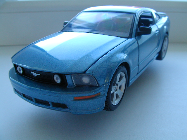 2006 Ford Mustang GT .  : Maisto