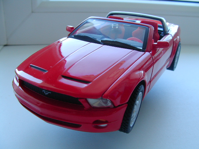   Ford Mustang GT    . : MotorMax