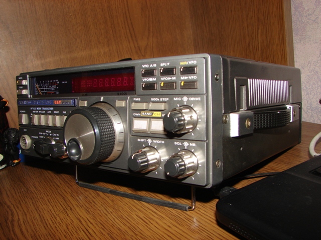  Yaesu FT-757SX 10   + WARC .   SSB, CW, AM, FM