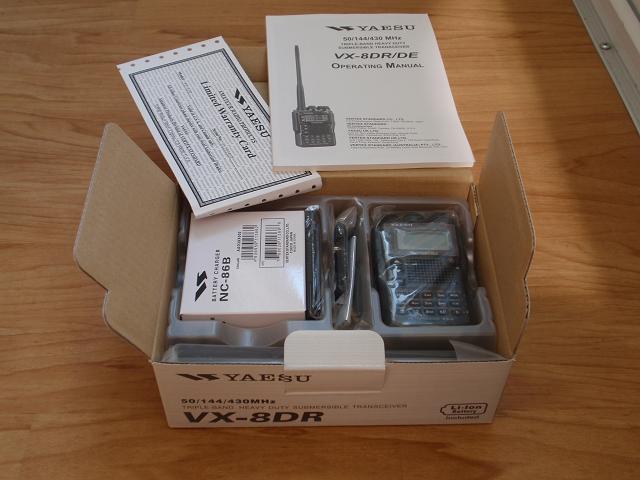  Yaesu VX-8DR   . 520$ 