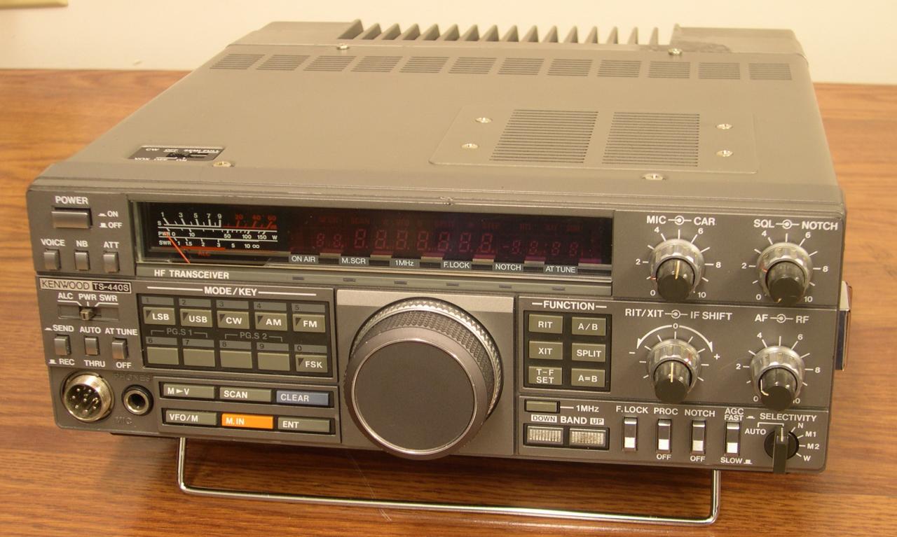 ���, ����� ���� ����, ������ ������ ���������� �����RADIOHF - FS Kenwood TS 440S $319A really nice Kenwood TS-440. Rig plays great