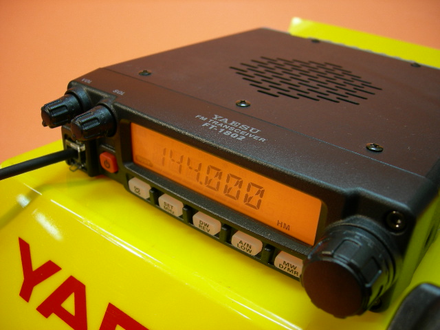 ������ Yaesu FT-1802 1000���
