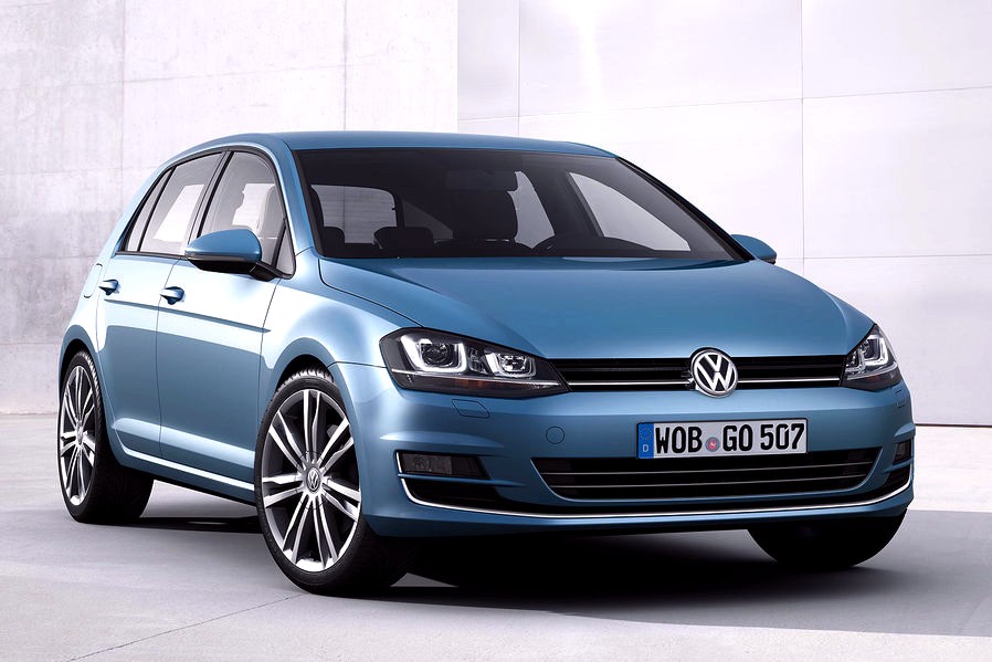      Volkswagen Golf      4 ,         .    2012                    