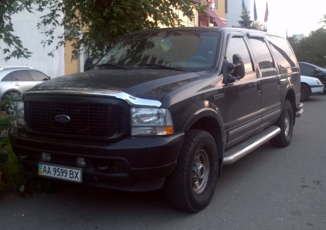    - Ford Excursion