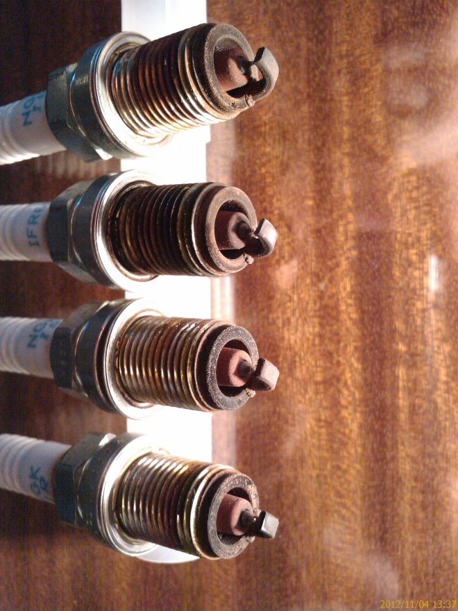 ����� ����� �����  �� �� ���������� ����� ����� ���� �� 80�.������� �� ����  �� "����-�����", ��� ��� ���-�������, ������� ������ - ��������������� �������, �� ����� ������� �����, ��� ��-�� ��� �������, ���� ������������� 96,5���, 65��� �� ����; NGK  IR IFR6S