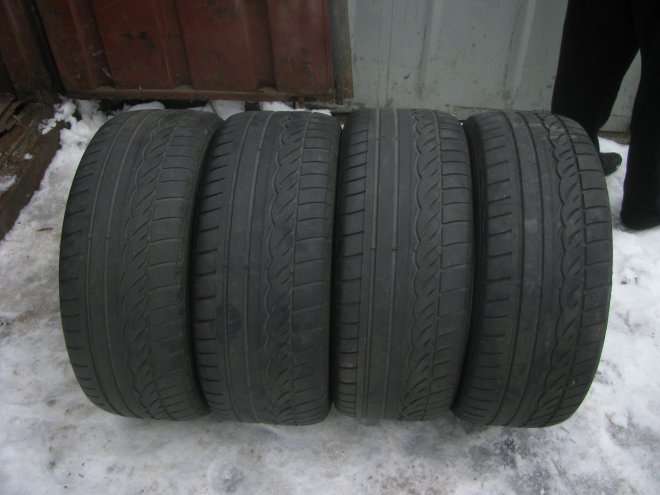   / :  - 255/45-18  - Dunlop  - SP Sport 01   - 4,5-5.5 (70%)  - 2500
