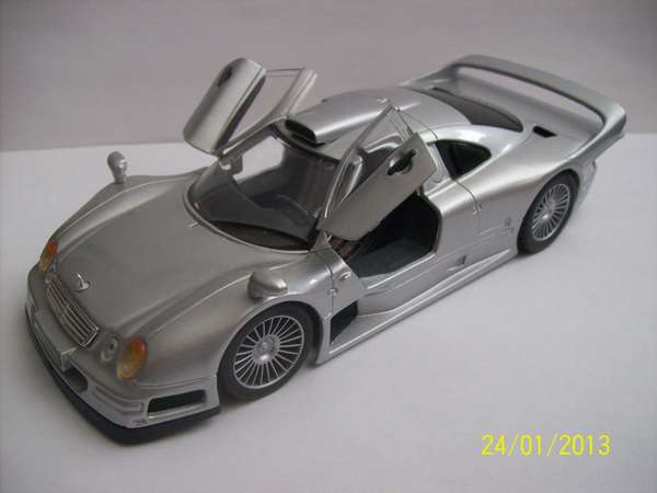 Mercedes CLK-GTR 1/26 MAISTO MADE IN THAILAND ,     ,   120 