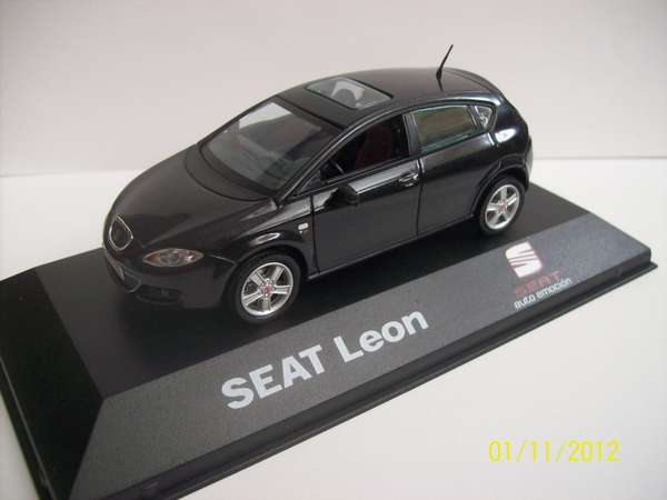 SEAT Leon II (2005), 1:43,  Alexander Fischer ,   .       200 