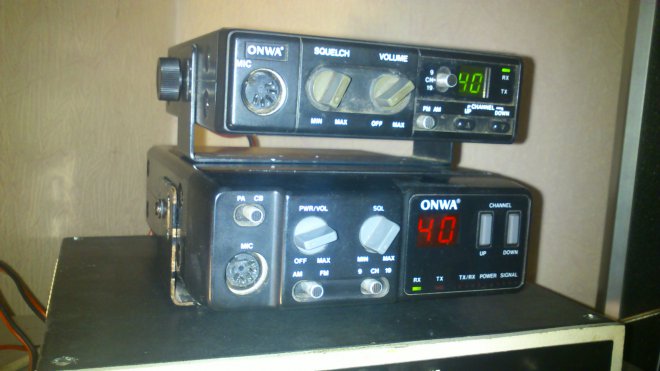  ONWA  - 1 - ONWA MK3 model 2-6122-3140-CHANNELS AM-FM  5- 250.2 - ONWA model 2-6112-3140-CHANNELS AM-FM  5- 250