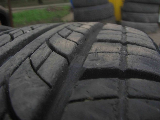       . : 165/70R14  - Continental  - ContiEcoContact EP   - 6 (85%)  - Czech Perublic  - 1000
