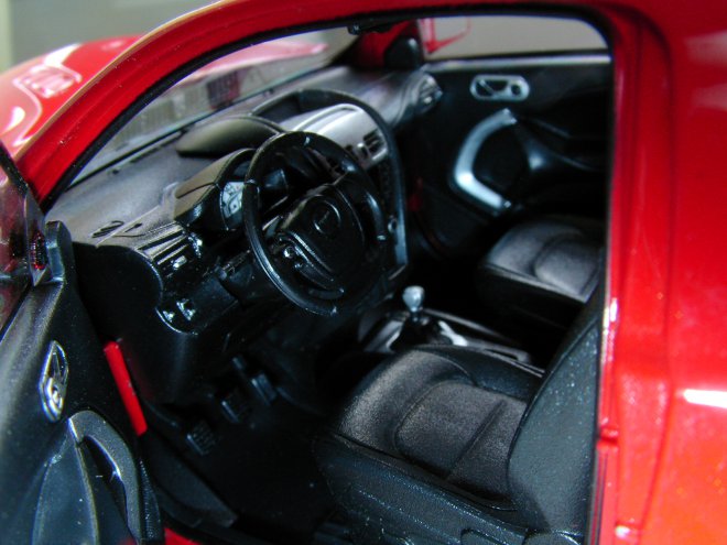 1:24, Welly Aston Martin Cygnet.