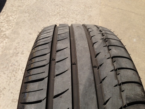      225/60 18.   300