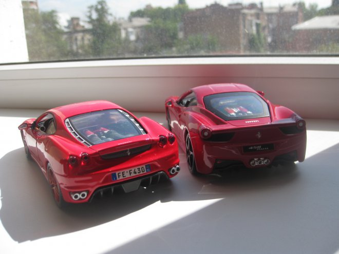 Ferrari 458 and 430 - 3