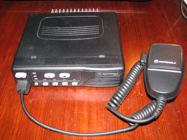    Motorola GM-350, 403-470 , 25 .     