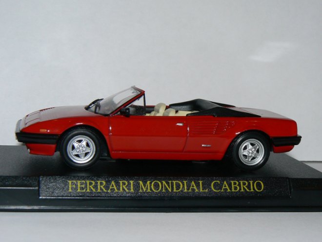  38 Ferrari mondial cabrio