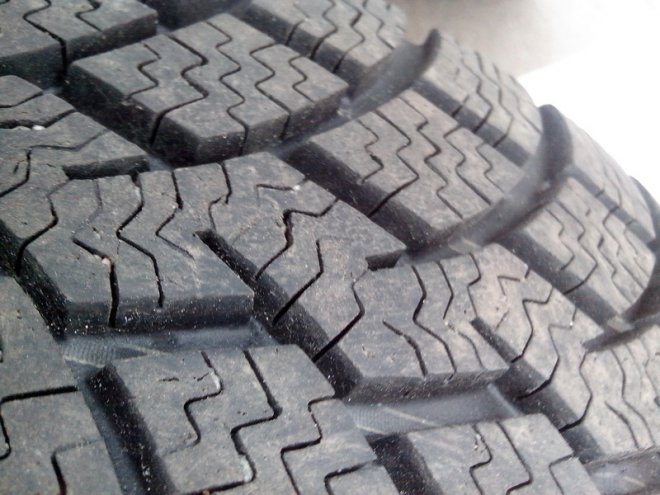     Nokian W 185/60 R14  ,  ,   .