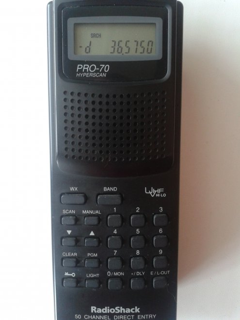Продам или обменяю радиосканер radioshack pro-70 на КСВ метр УКВ или на нормальную сибишку. Состояние хорошее