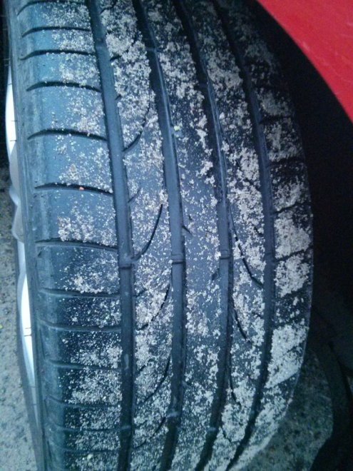   Bridgestone Potenza RE050 225/45 R17 4  30  1   ,  ,       ,   .1000  ,      (5   )  