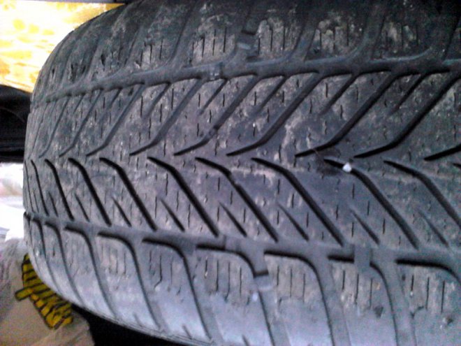  SAVA Escimo  215/60 R16 - 1 . - 100 