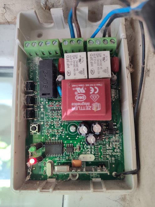 ����� ���������� Gant DC43 (�� ��� ����������� ���������, � ���������� ����� ��� ������). ������� ������� ������ �� 43�, �� ��� �������� �������� ������