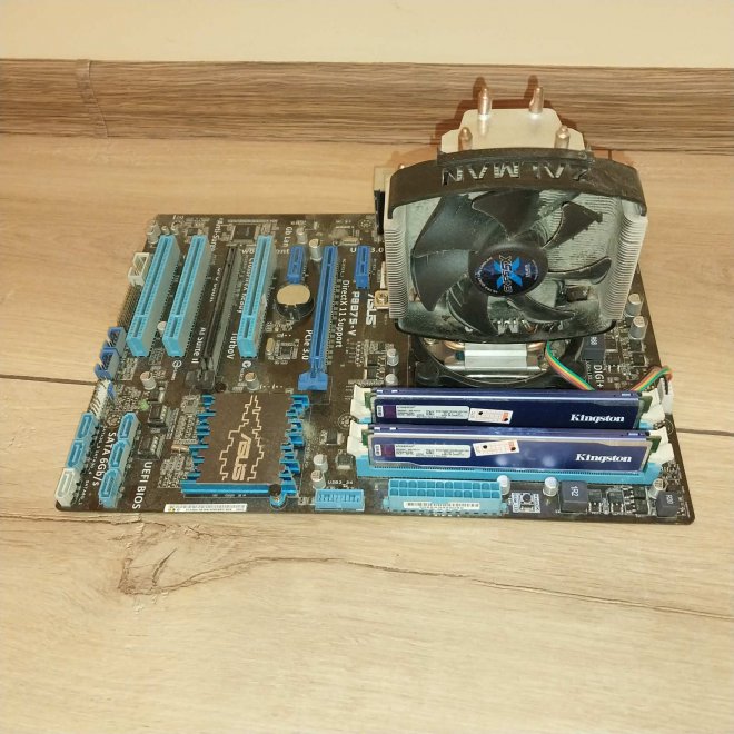 ������ � ��