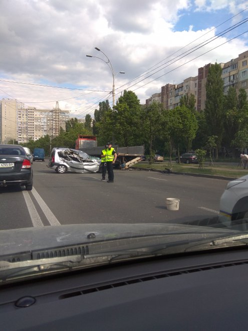 ��� ����