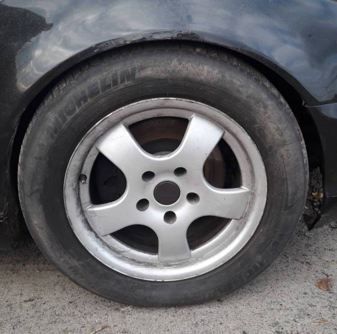 Помогить определить что за диски, название с какой марки.