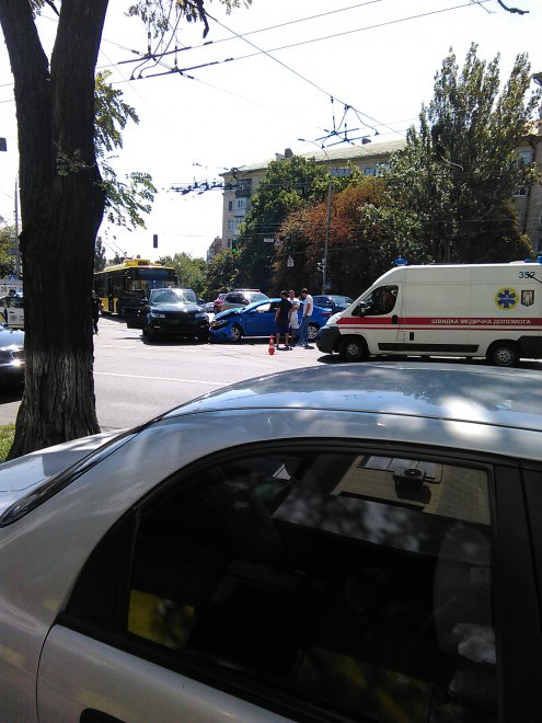 � ����-�� ���� �� �������.