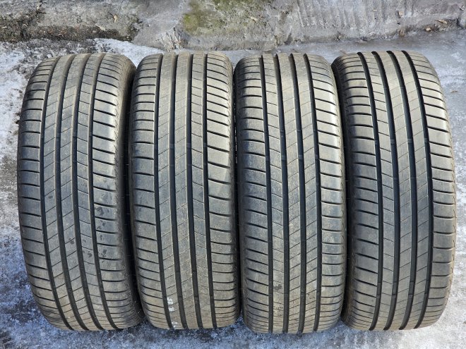 Firestone Roadhawk 2215/45 r18ʳ���� 2024 ����7-7,2 ����� �������400$ �� 4 ��https://sale.autoua